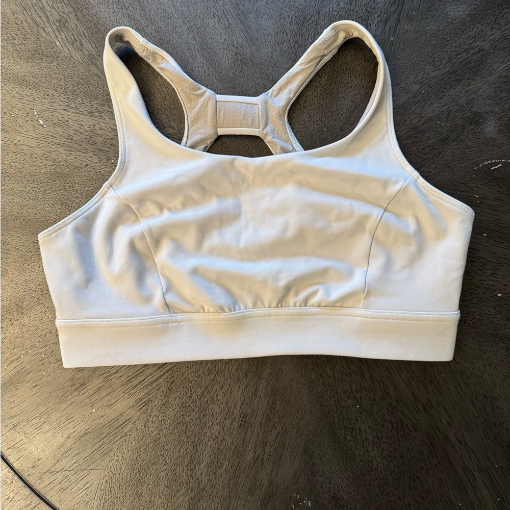 Lululemon Everlux Train Sports Bra